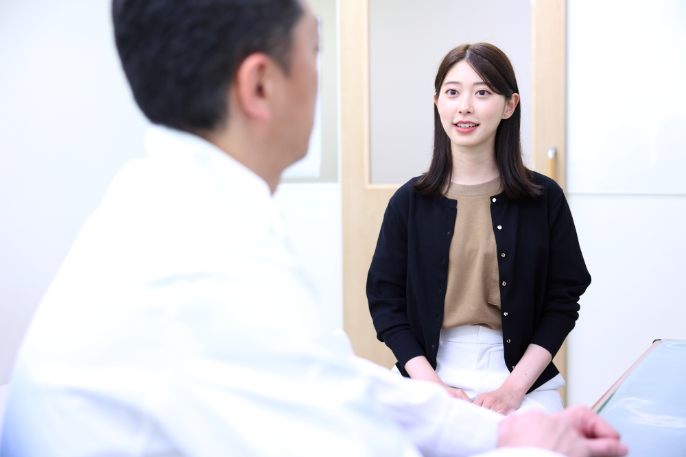 診察